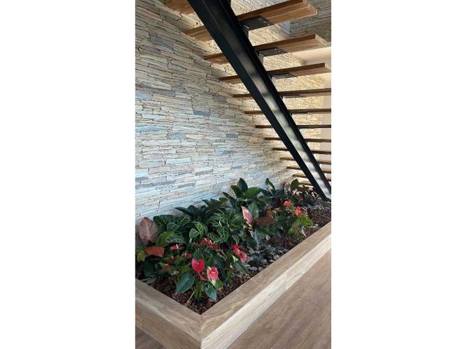 Casa de 5 alcobas en venta en Pantanillo, El Retiro, 647 m² · foto 10 de 18