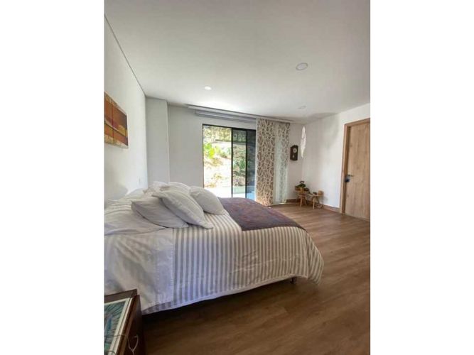 Casa de 5 alcobas en venta en Pantanillo, El Retiro, 647 m² · foto 16 de 18