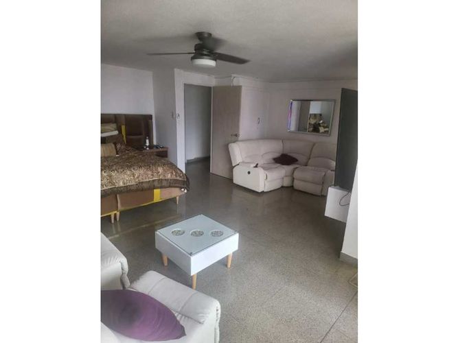 Apartamento en venta en La Candelaria, Medellín · foto 9 de 12