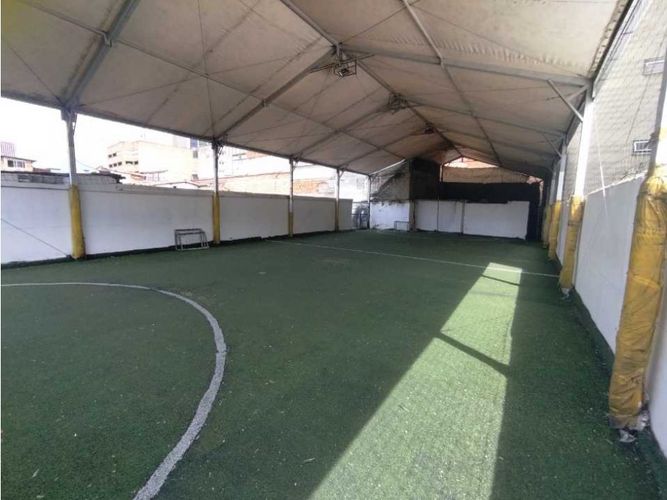 Local en arriendo en La Candelaria, Medellín, 400 m² · foto 4 de 15