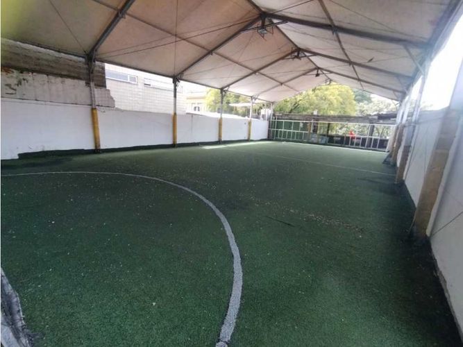 Local en arriendo en La Candelaria, Medellín, 400 m² · foto 7 de 15