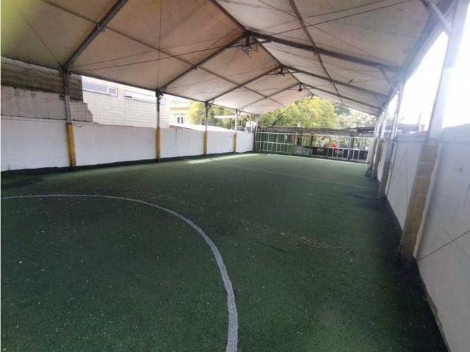 Local en arriendo en La Candelaria, Medellín, 400 m² · foto 8 de 15