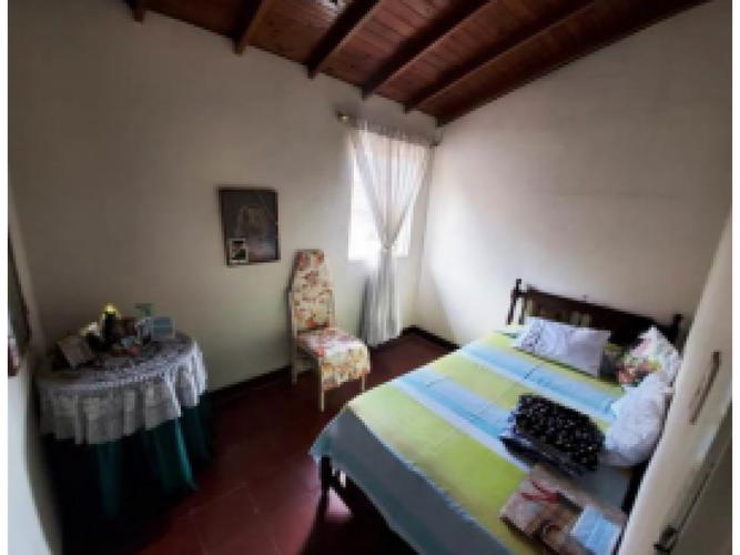 Casa de 3 alcobas en venta en Zona Industrial 1, Medellín, 140 m² · foto 4 de 14