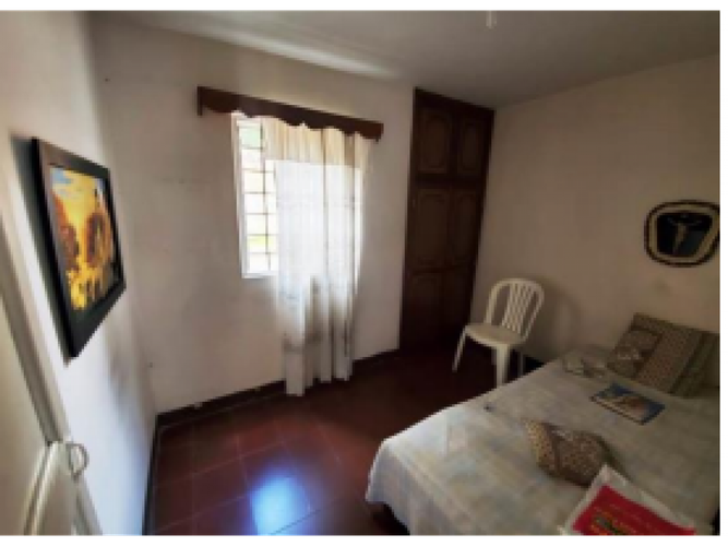 Casa de 3 alcobas en venta en Zona Industrial 1, Medellín, 140 m² · foto 5 de 14