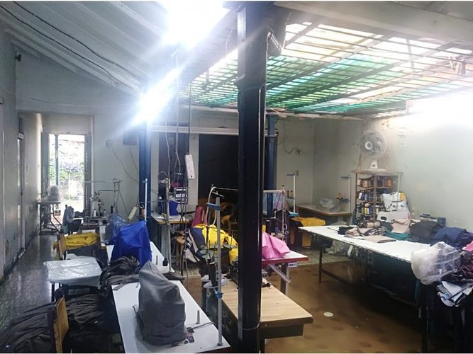 Casa de 6 alcobas en venta en Robledo, Medellín, 399 m² · foto 2 de 8