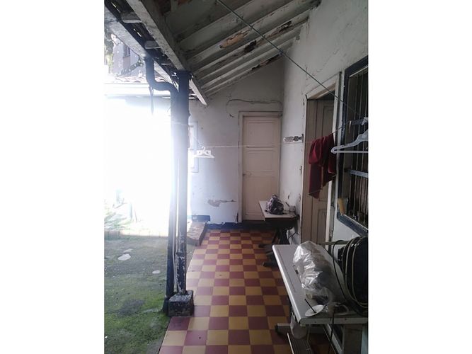 Casa de 6 alcobas en venta en Robledo, Medellín, 399 m² · foto 6 de 8
