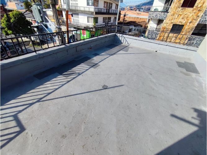 Edificio en venta en Las Palmas, Medellín, 93 m² · foto 20 de 24