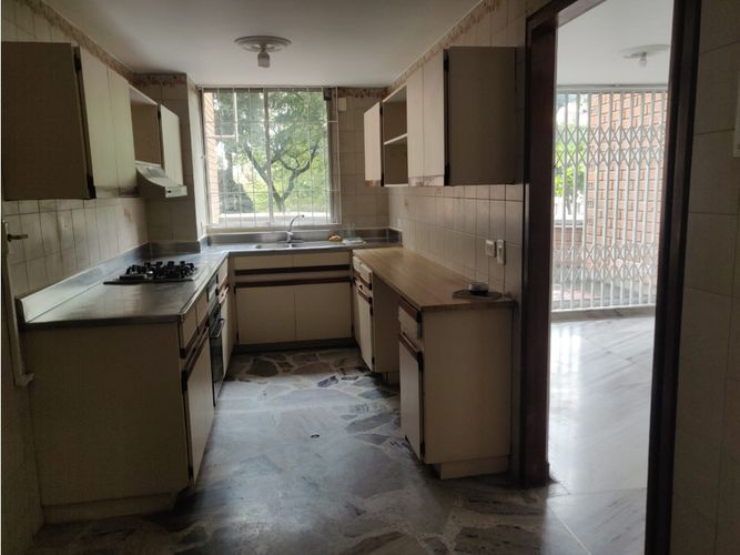 Apartamento en venta en La Candelaria, Medellín · foto 7 de 13