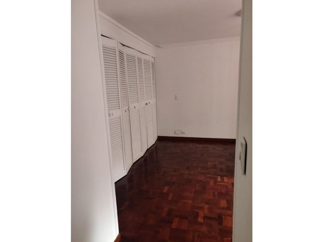Apartamento en venta en La Candelaria, Medellín · foto 9 de 13