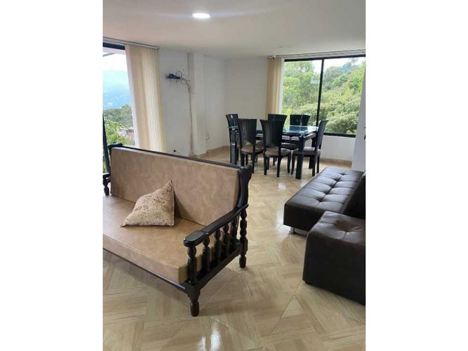 Finca en venta en San Antonio De Prado, Medellín, 310 m² · foto 2 de 5