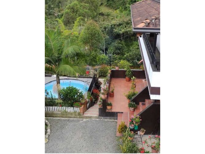 Finca en venta en San Antonio De Prado, Medellín, 310 m² · foto 3 de 5