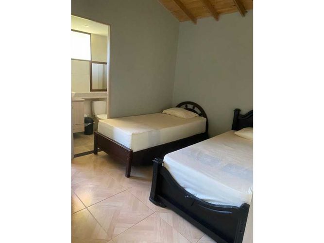 Finca en venta en San Antonio De Prado, Medellín, 310 m² · foto 4 de 5