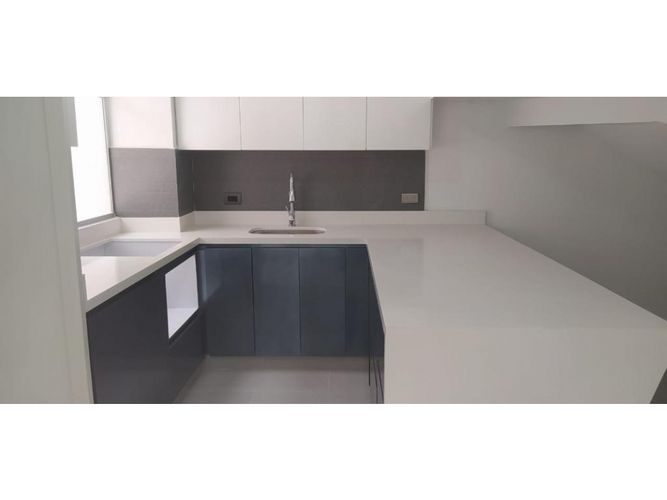 Apartamento de 3 alcobas en venta en Rodeo Alto, Bello, 107 m² · foto 6 de 20