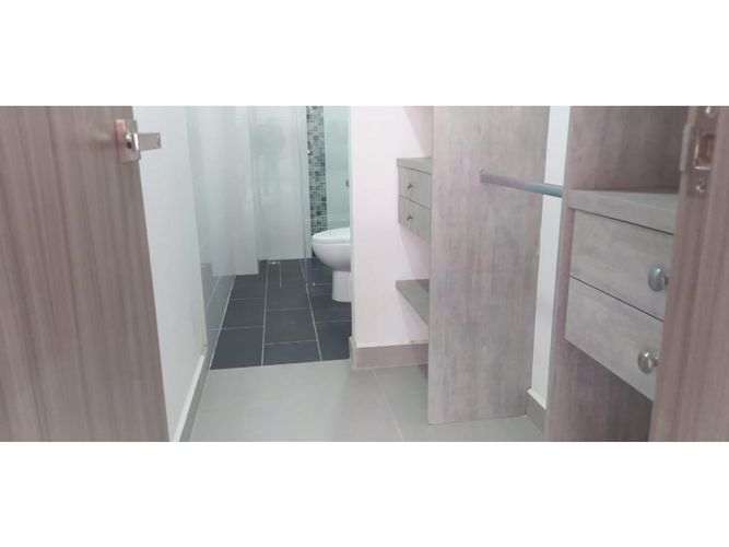 Apartamento de 3 alcobas en venta en Rodeo Alto, Bello, 107 m² · foto 7 de 20