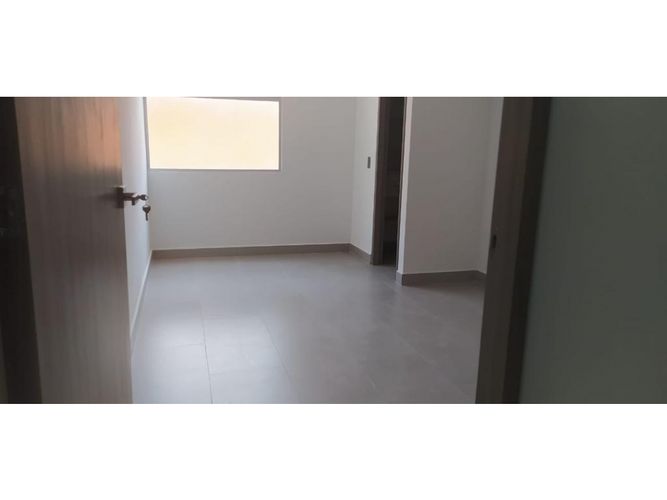 Apartamento de 3 alcobas en venta en Rodeo Alto, Bello, 107 m² · foto 10 de 20
