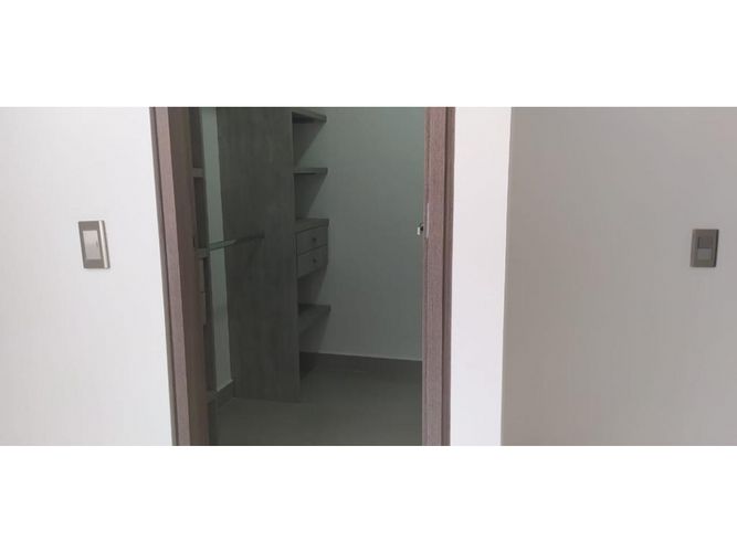 Apartamento de 3 alcobas en venta en Rodeo Alto, Bello, 107 m² · foto 16 de 20