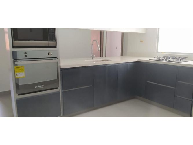 Apartamento de 3 alcobas en venta en Rodeo Alto, Bello, 107 m² · foto 19 de 20