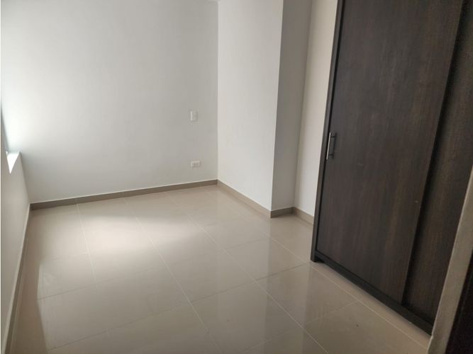 Apartamento de 2 alcobas en venta en Mayorca, Sabaneta, 119 m² · foto 4 de 20