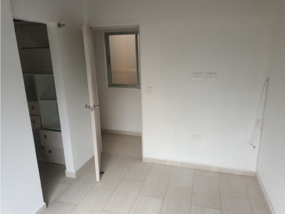 Apartamento en venta en Gerona, Medellín · foto 13 de 24