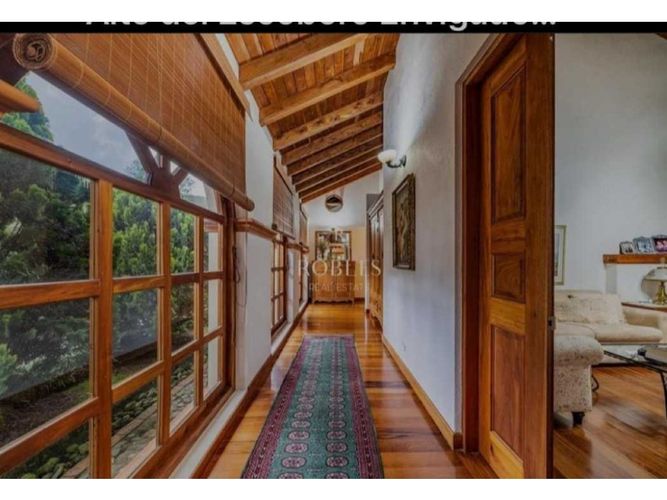 Casa de 5 alcobas en venta en Pantanillo, El Retiro, 600 m² · foto 3 de 9