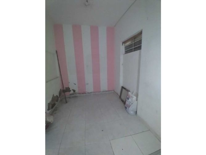Local en arriendo en Caicedo, Medellín, 45 m² · foto 4 de 5