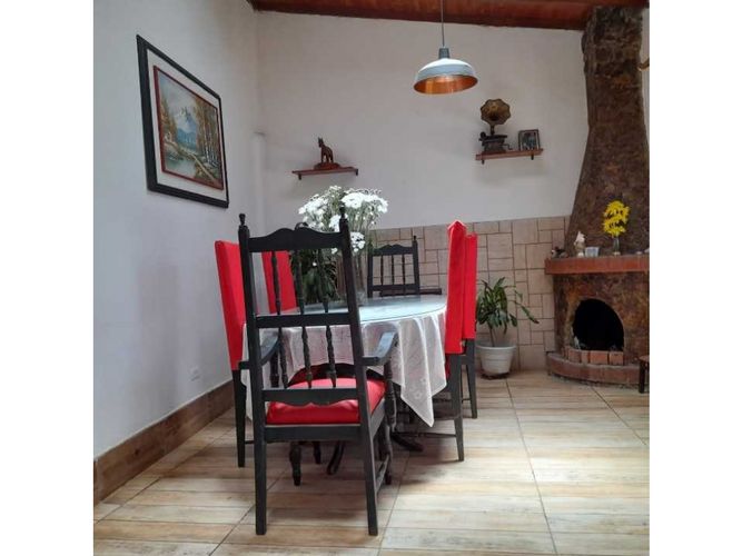 Casa de 6 alcobas en venta en El Convento, Marinilla, 320 m² · foto 5 de 15