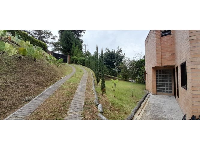 Casa de 2 alcobas en venta en Pueblo Viejo, La Estrella, 120 m² · foto 4 de 19