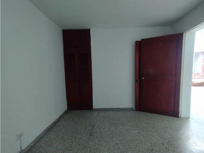 Casa de 6 alcobas en venta en Lorena, Medellín, 300 m² · foto 7 de 19