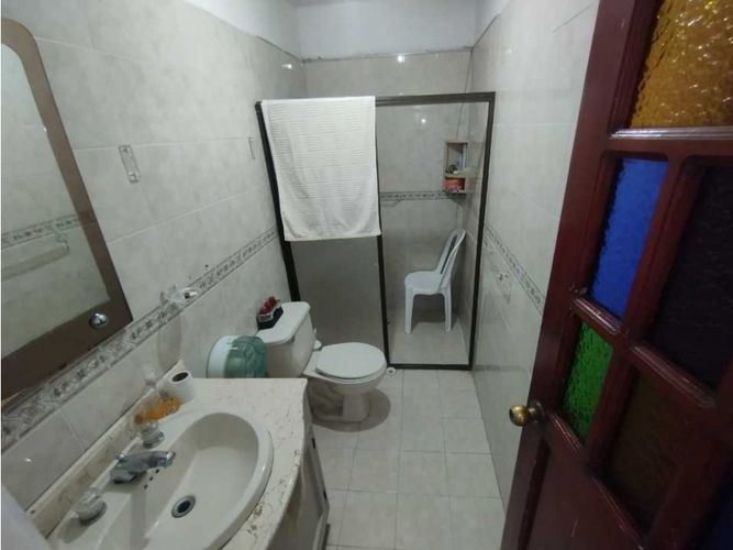 Casa de 6 alcobas en venta en Lorena, Medellín, 300 m² · foto 16 de 19