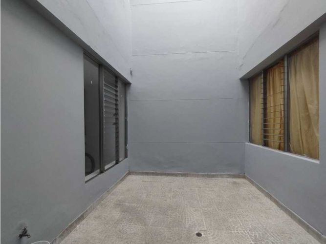Casa de 6 alcobas en venta en Lorena, Medellín, 300 m² · foto 18 de 19
