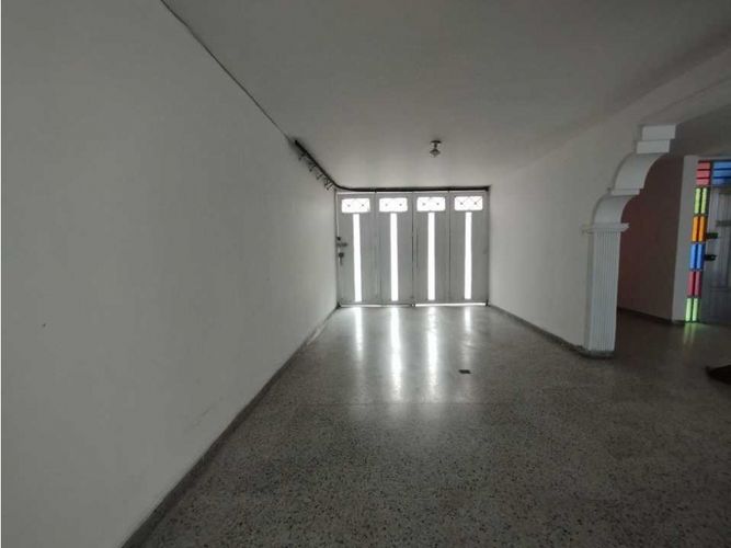 Casa de 6 alcobas en venta en Lorena, Medellín, 300 m² · foto 19 de 19