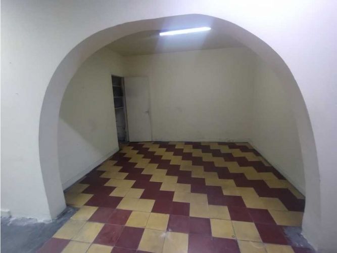Local en arriendo en La Floresta, Medellín, 340 m² · foto 7 de 14