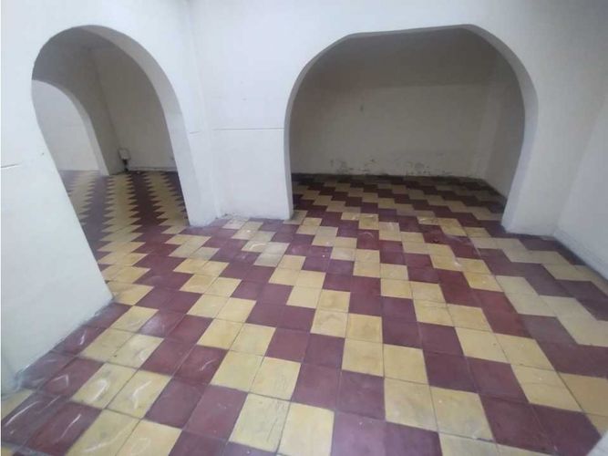 Local en arriendo en La Floresta, Medellín, 340 m² · foto 8 de 14