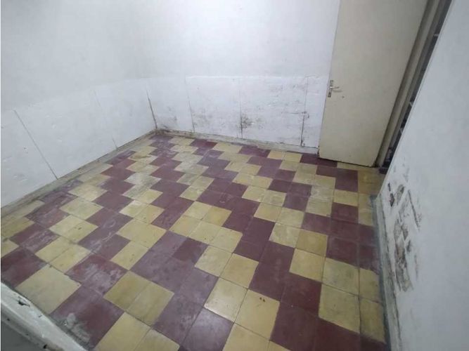 Local en arriendo en La Floresta, Medellín, 340 m² · foto 9 de 14