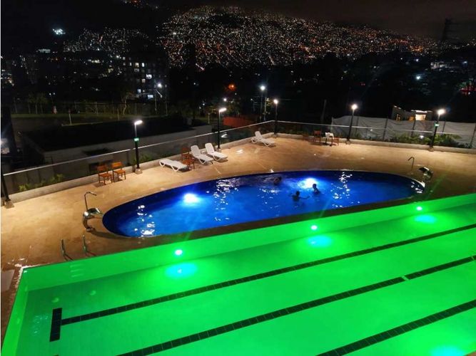 Apartamento de 3 alcobas en venta en Potrerito, Bello, 76 m² · foto 7 de 12