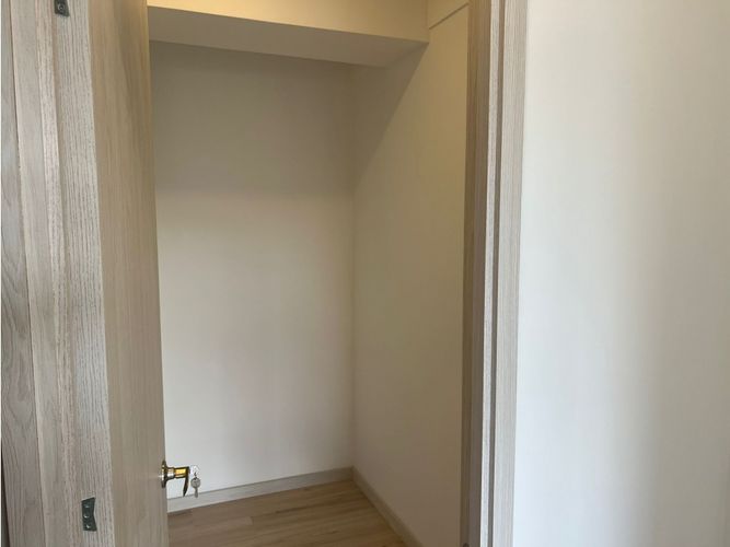 Apartamento de 2 alcobas en venta en Laureles, Medellín, 79 m² · foto 18 de 24