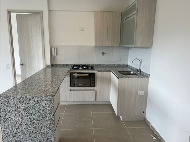 Apartamento de 2 alcobas en venta en Laureles, Medellín, 79 m² · foto 19 de 24