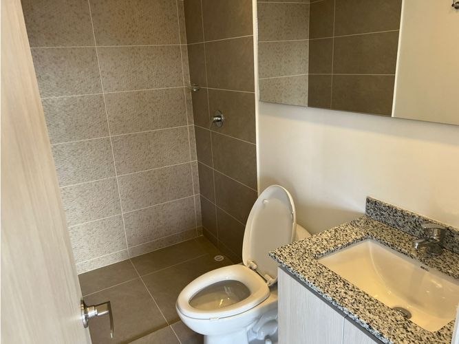 Apartamento de 2 alcobas en venta en Laureles, Medellín, 79 m² · foto 22 de 24