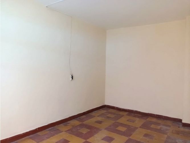 Local en arriendo en La Gloria, Itagüí, 200 m² · foto 7 de 19