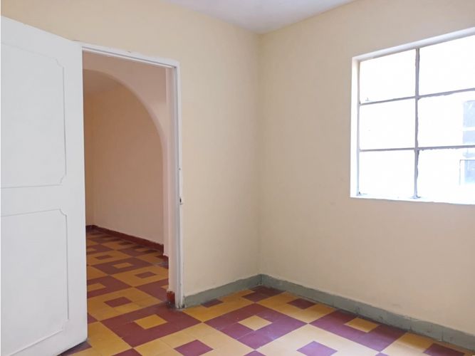 Local en arriendo en La Gloria, Itagüí, 200 m² · foto 11 de 19