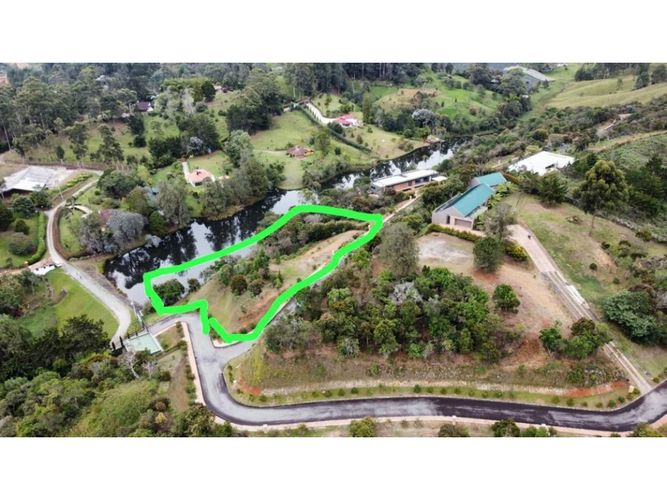 Lote en venta en El Carmen De Viboral, El Carmen de Viboral, 3750 m² · foto 3 de 24
