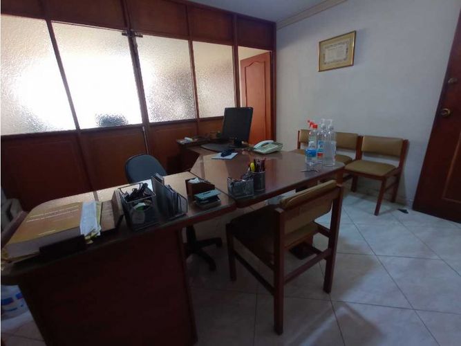 Oficina en arriendo en La Candelaria, Medellín, 38 m² · foto 4 de 10