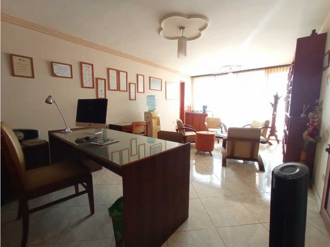 Oficina en arriendo en La Candelaria, Medellín, 38 m² · foto 5 de 10