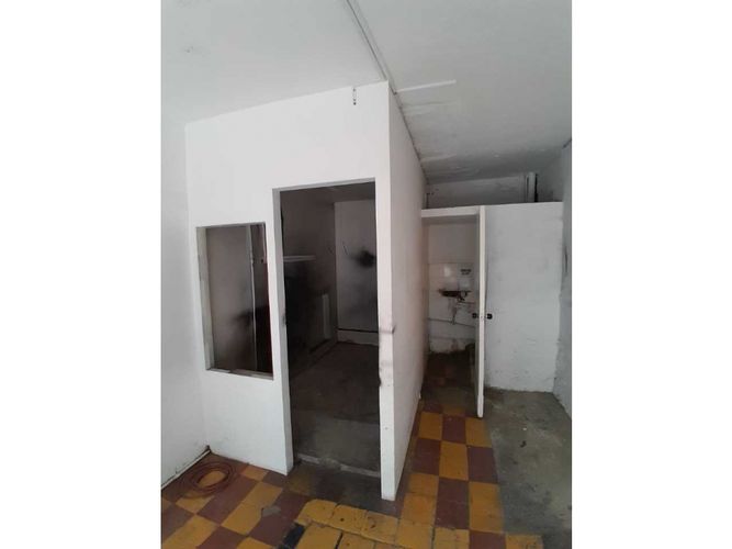 Local en arriendo en Vía Las Palmas, Medellín, 28 m² · foto 9 de 12