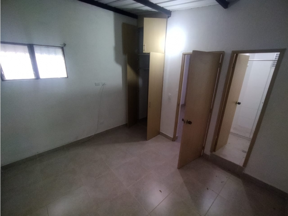 Apartamento en venta en La Milagrosa, Medellín · foto 7 de 24