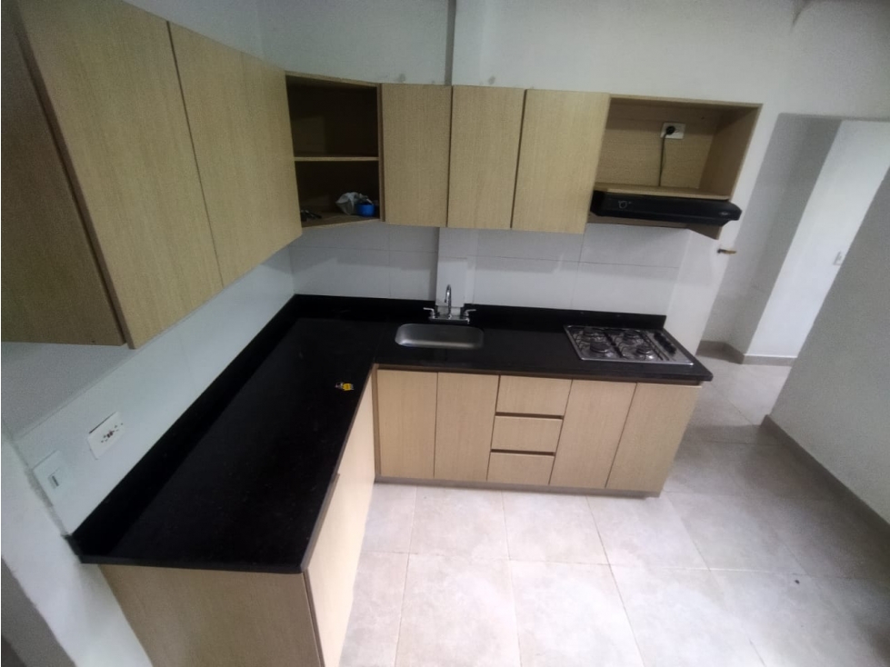 Apartamento en venta en La Milagrosa, Medellín · foto 12 de 24