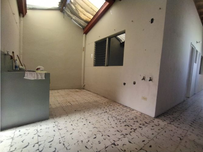 Casa de 4 alcobas en venta en San Benito, Medellín, 134 m² · foto 17 de 24
