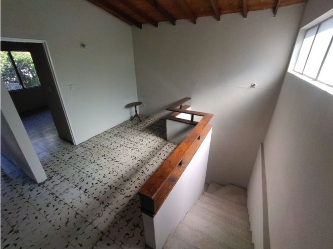 Casa de 4 alcobas en venta en San Benito, Medellín, 134 m² · foto 21 de 24