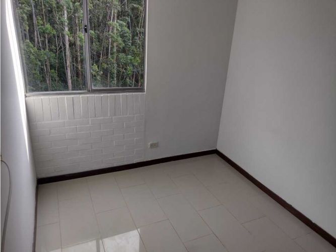 Apartamento de 3 alcobas en arriendo en La Candelaria, Medellín, 66 m² · foto 12 de 12