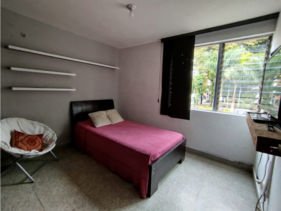 Apartamento en venta en Laureles, Medellín · foto 13 de 24